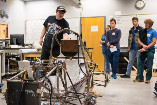 Prospective Engineering students at MLV Day